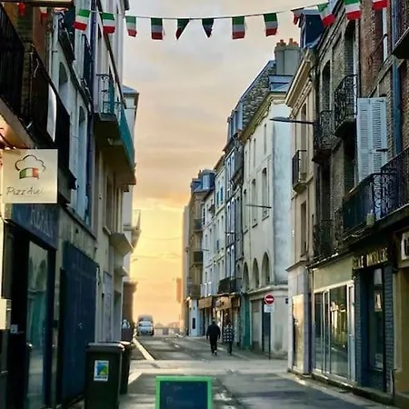Le Charmant Au Coeur De Dieppe 2Eme Etage 6 Personnes Exterior photo